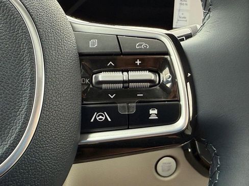 New 2026 Kia Carnival SX Prestige image 11