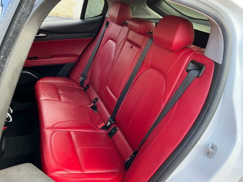 Used 2019 Alfa Romeo Stelvio w/ Nero Edizione image 20