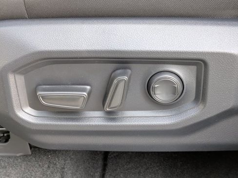 New 2026 Toyota Tundra SR5 AWD/4WD image 21