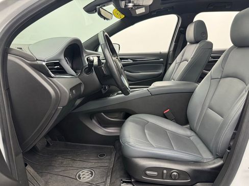 Used 2023 Buick Enclave Essence w/ Experience Buick Package image 20