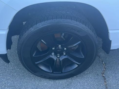 Used 2023 RAM 1500 Big Horn image 14