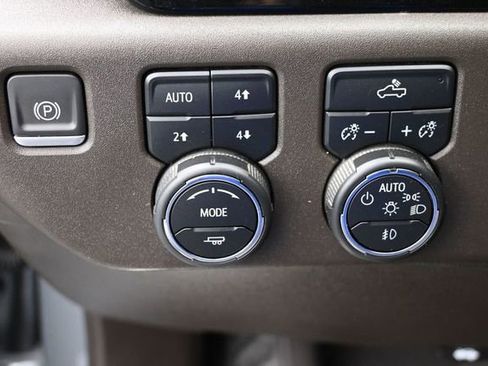 Used 2023 Chevrolet Silverado 1500 LT Trail Boss AWD/4WD image 38