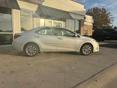 Used 2017 Toyota Corolla L image 10