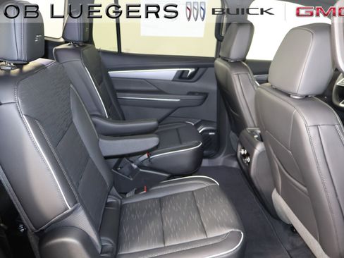 New 2026 Buick Enclave Sport Touring w/ Power Package FWD image 17