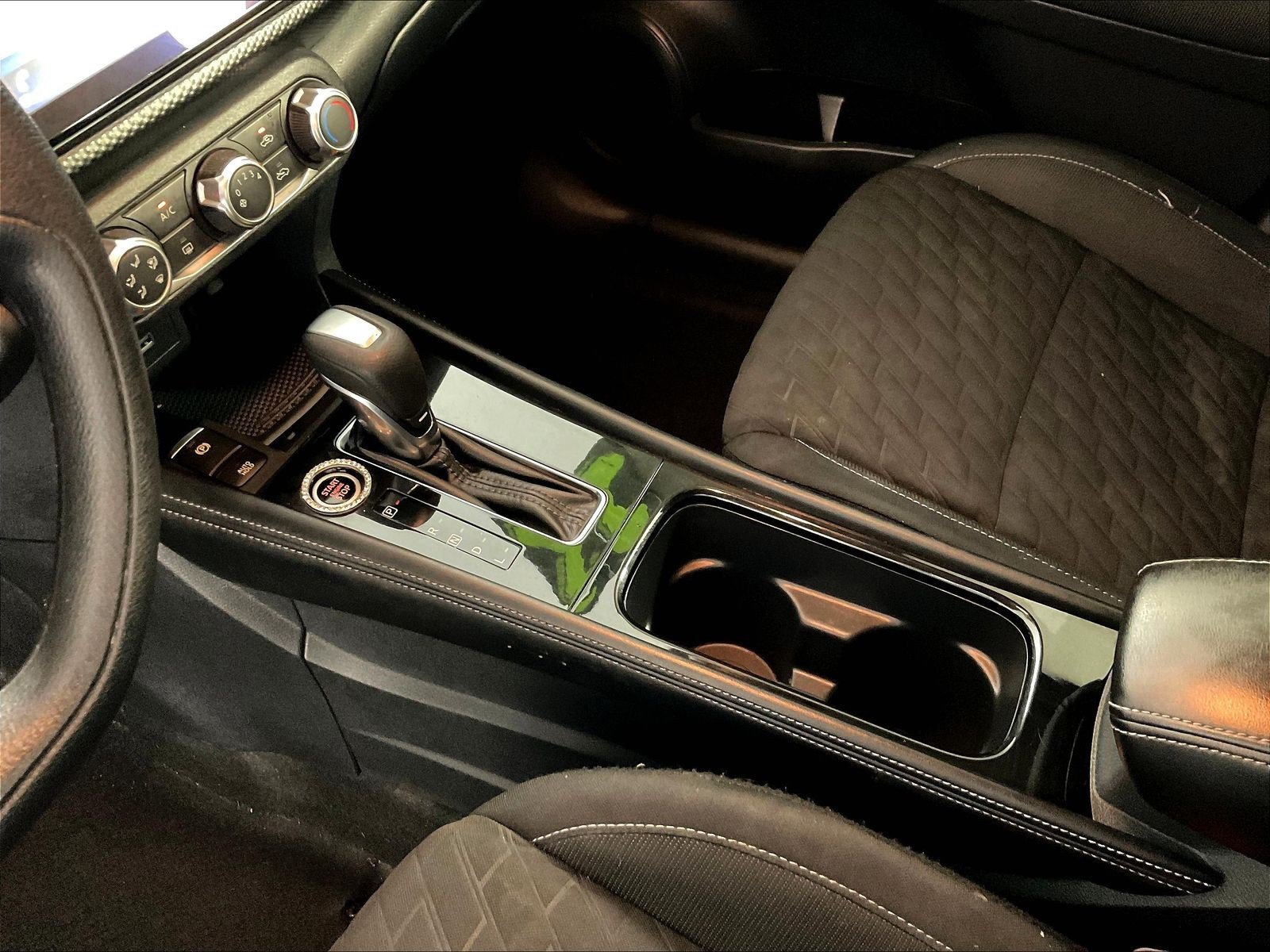 Certified 2023 Nissan Kicks SV FWD image 18