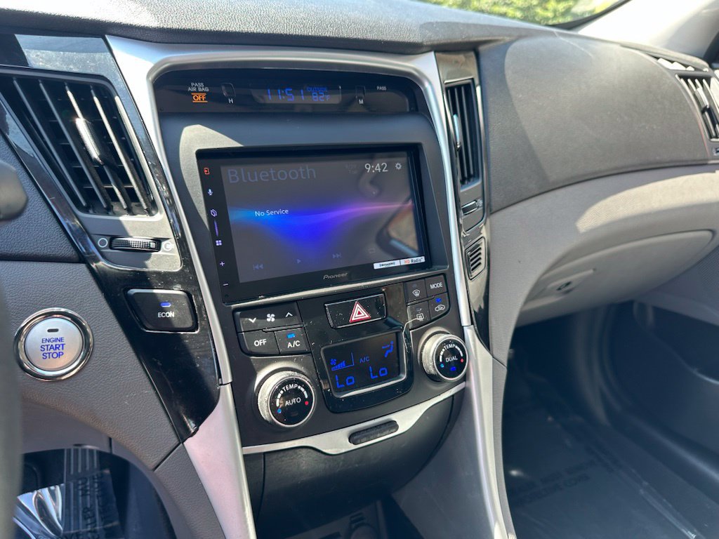 Used 2014 Hyundai Sonata Hybrid FWD image 15