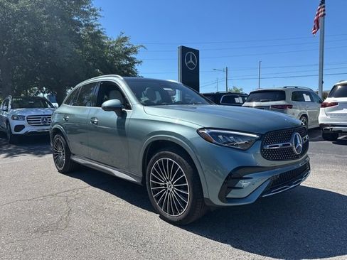 Used 2026 Mercedes-Benz GLC 300 4MATIC image 11