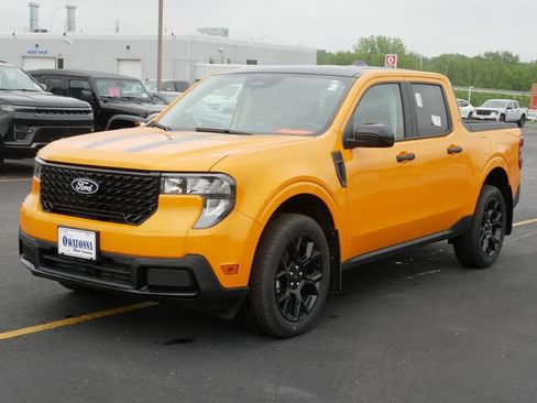 New 2026 Ford Maverick XLT AWD/4WD image 3