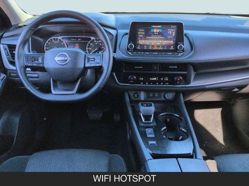 Certified 2025 Nissan Rogue SV FWD image 13