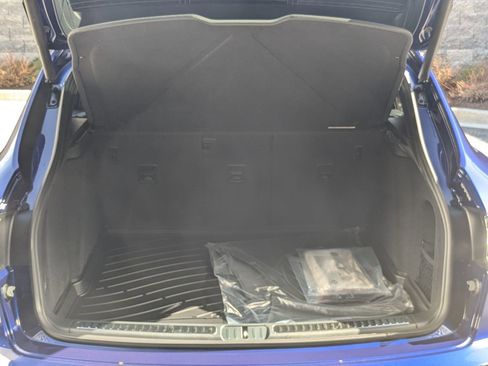 New 2026 Porsche Macan S image 24