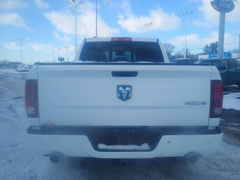 Used 2015 RAM 1500 Sport image 9