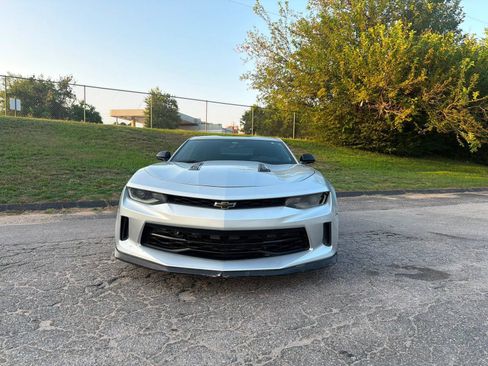Used 2017 Chevrolet Camaro LS RWD image 5