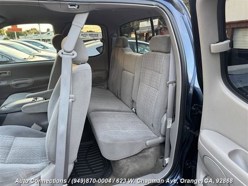 Used 2004 Toyota Tundra SR5 image 9