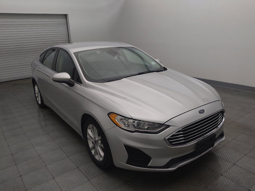 Used 2019 Ford Fusion SE FWD image 13