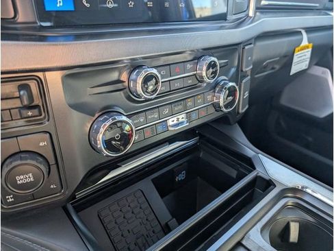 New 2026 Ford F350 Platinum image 22