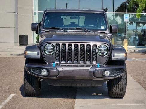Used 2021 Jeep Wrangler Unlimited Sahara AWD/4WD image 2