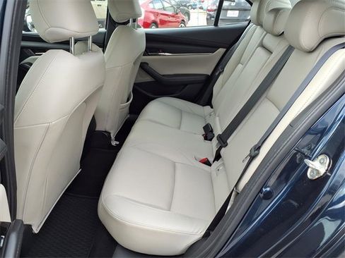 Used 2023 MAZDA MAZDA3 s image 18
