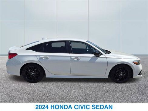 Certified 2024 Honda Civic Sport image 6