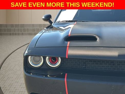Used 2019 Dodge Challenger SRT Hellcat image 10
