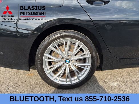 Used 2023 BMW 330i xDrive Sedan w/ Premium Package AWD/4WD image 14