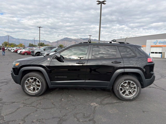 Used 2021 Jeep Cherokee Trailhawk AWD/4WD image 11