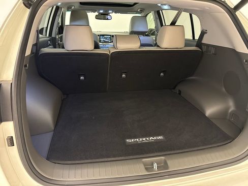 Used 2017 Kia Sportage EX w/ EX Technology Package FWD image 11
