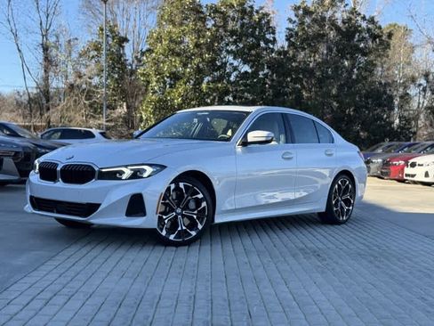 Certified 2025 BMW 330i Sedan w/ Premium Package image 1