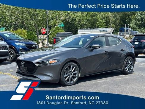 Used 2023 MAZDA MAZDA3 s FWD image 1