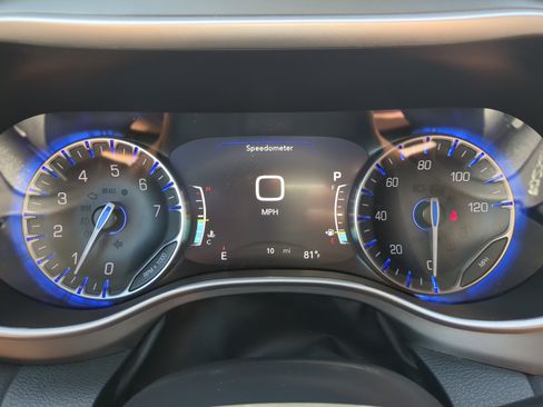 New 2027 Chrysler Pacifica LX FWD image 24