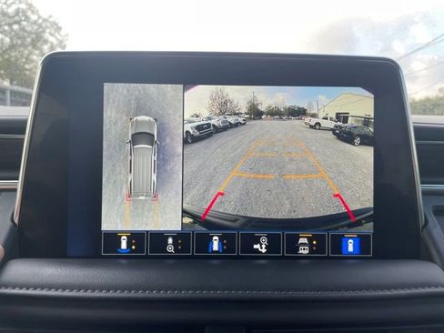 Used 2023 Chevrolet Tahoe Z71 w/ Off-Road Capability Package image 20