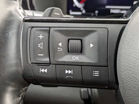 Used 2024 Nissan Pathfinder Platinum FWD image 29