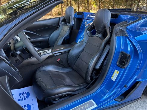 Used 2016 Chevrolet Corvette Z06 w/ 3LZ Preferred Equipment Group image 56