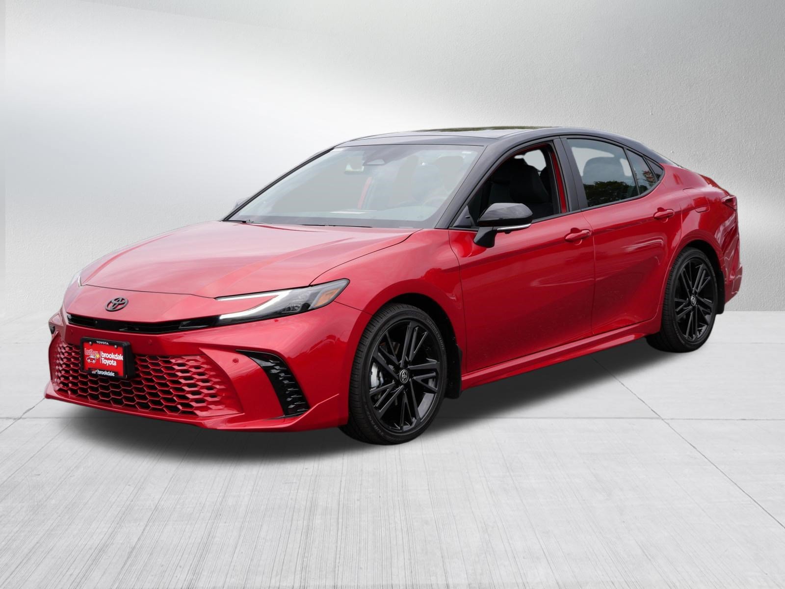 Certified 2025 Toyota Camry XSE w/ Premium Plus Package AWD/4WD image 3