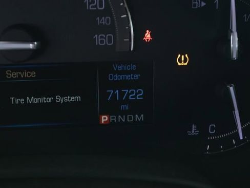 Used 2017 Cadillac XTS Luxury image 17