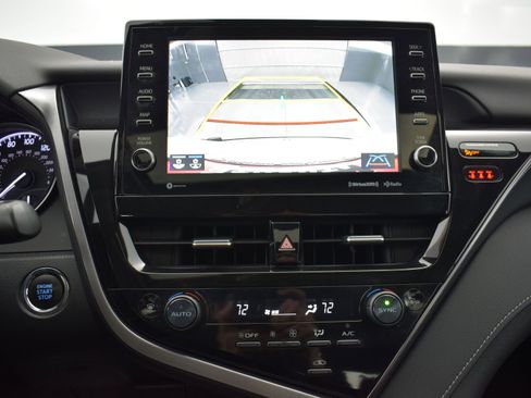 Used 2023 Toyota Camry SE w/ Audio Upgrade Package image 16