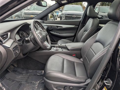 Used 2020 INFINITI QX50 Essential w/ Edition 30 Package AWD/4WD image 18