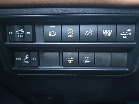 Used 2024 Toyota Tundra 1794 Edition image 25