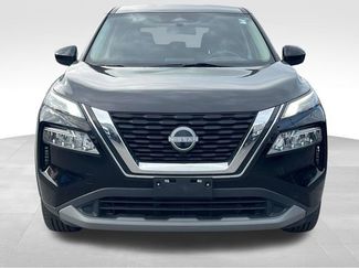 Used 2023 Nissan Rogue SV video 2