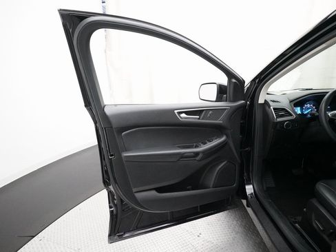 Used 2024 Ford Edge SEL w/ Convenience Package image 30