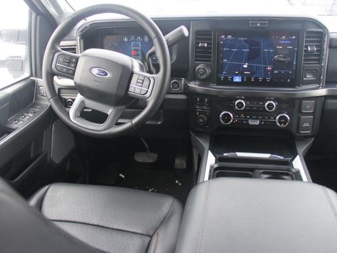 Certified 2025 Ford F350 Lariat w/ Lariat Ultimate Package image 16