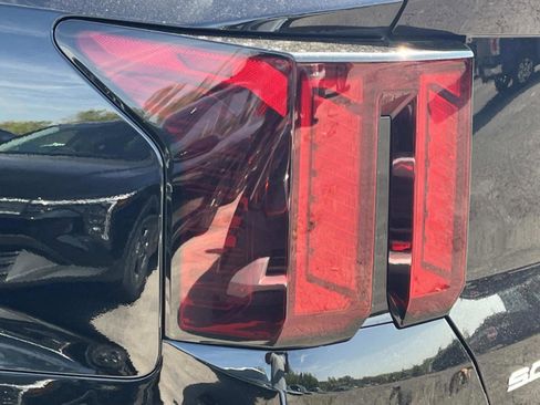 New 2026 Kia Sorento S FWD image 10