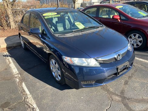 Used 2010 Honda Civic LX image 2