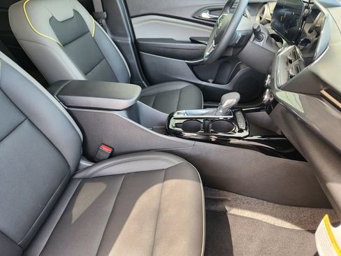 New 2026 Chevrolet Trax ACTIV w/ Driver Confidence Package FWD image 10