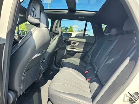 New 2026 Mercedes-Benz EQE 320 4MATIC SUV image 23