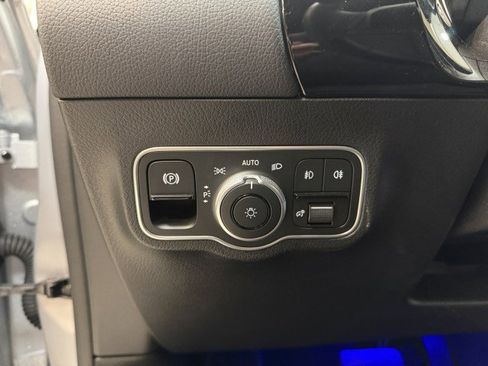 Certified 2025 Mercedes-Benz GLA 250 250 image 20