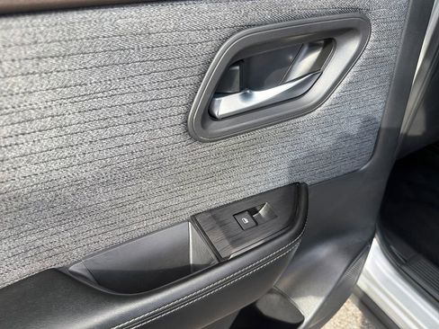 Used 2023 Nissan Rogue SV image 20