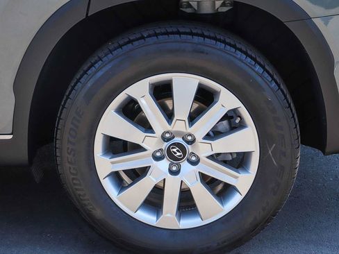 Used 2024 Hyundai Palisade SEL FWD image 12