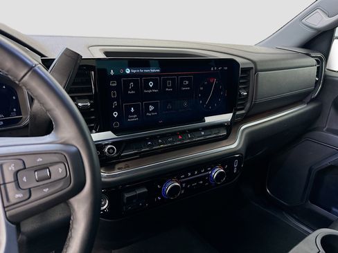 Used 2025 GMC Sierra 1500 SLT image 26