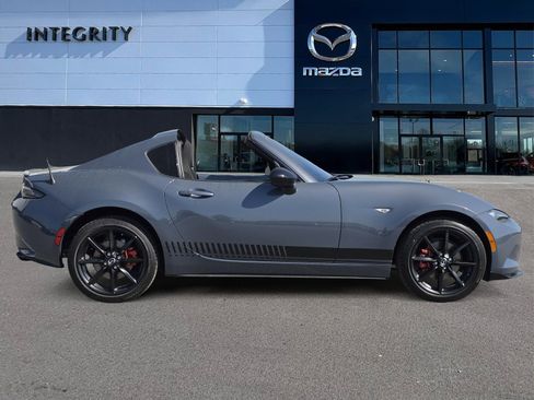 Used 2021 MAZDA MX-5 Miata RF Club w/ Interior Package (MT) RWD image 3