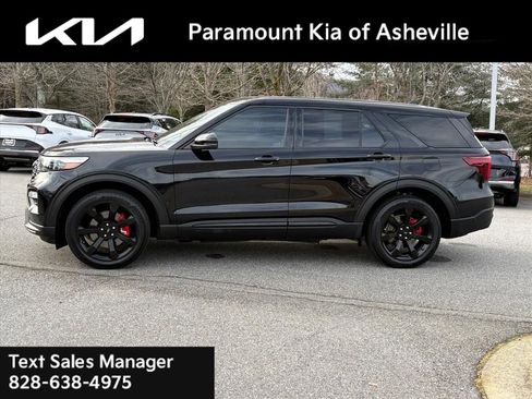 Used 2022 Ford Explorer ST w/ Equipment Group 401A image 3